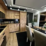 Villa By Expert Delux