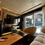 By Expert Delux Saraybosna