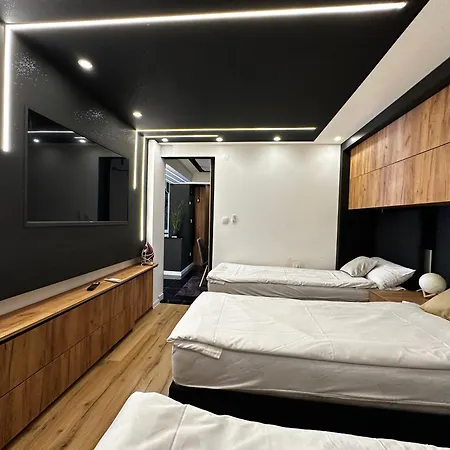 Villa By Expert Delux